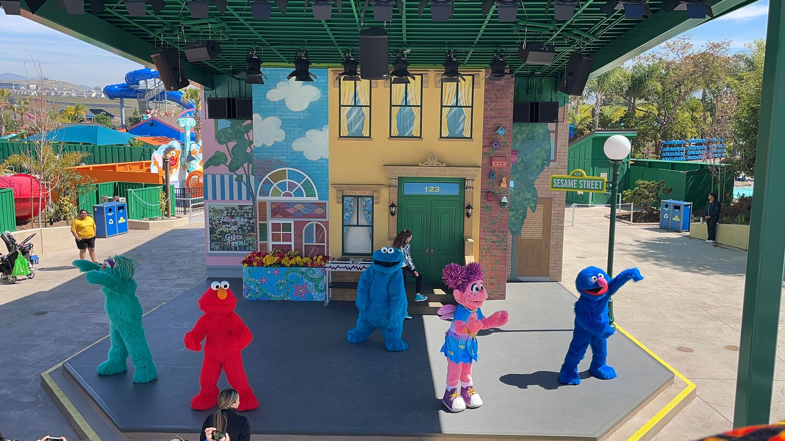 Sesame Street Theater @ Sesame Place San Diego | Open Coaster